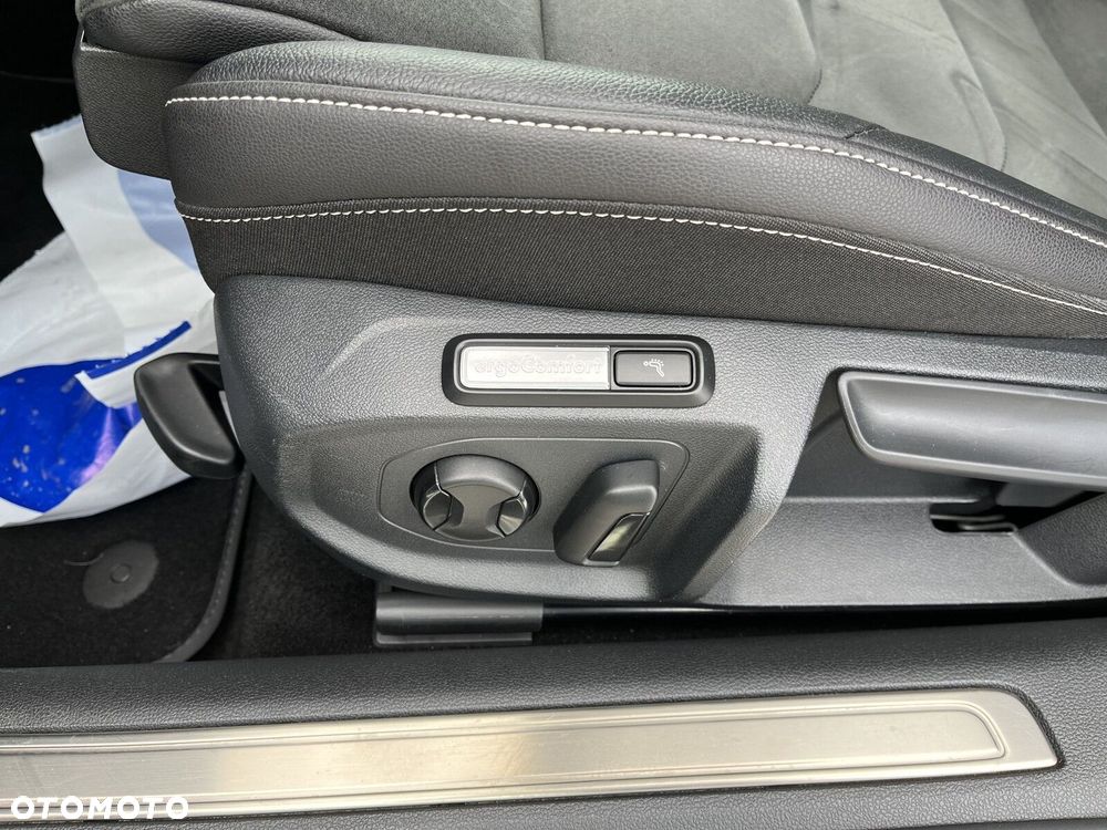 Volkswagen Arteon 2.0 TDI Elegance DSG - 29