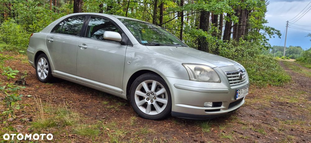Toyota Avensis 1.8 VVT-i Luna - 4