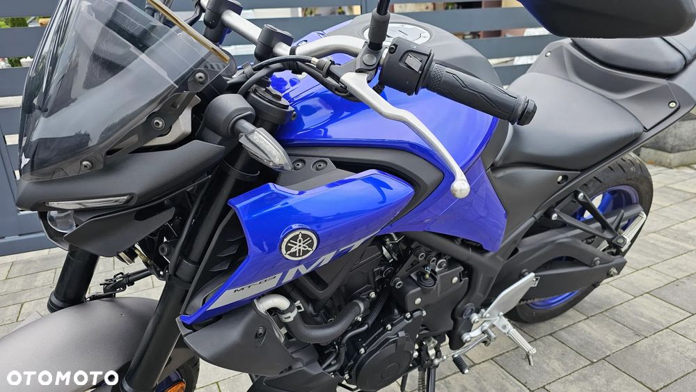 Yamaha MT - 6