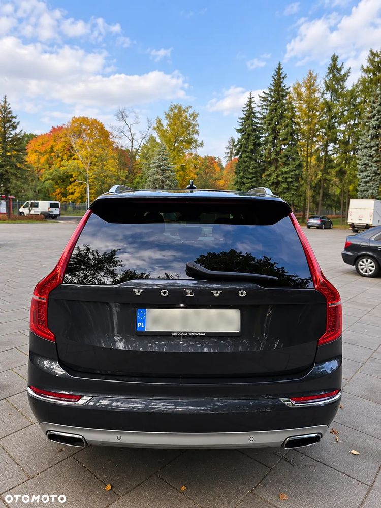 Volvo XC 90 - 13