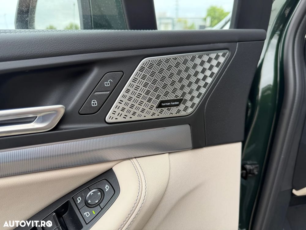 BMW Seria 2 220i AT MHEV - 13