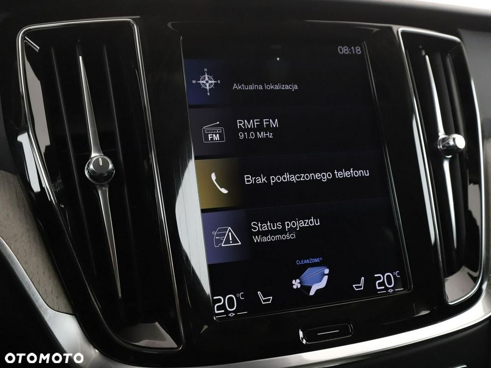 Volvo V60 Cross Country D4 AWD - 24