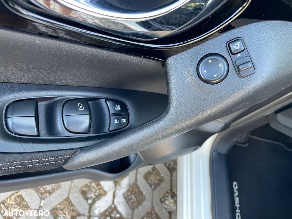 Nissan Qashqai 1.5 DCI TEKNA - 18
