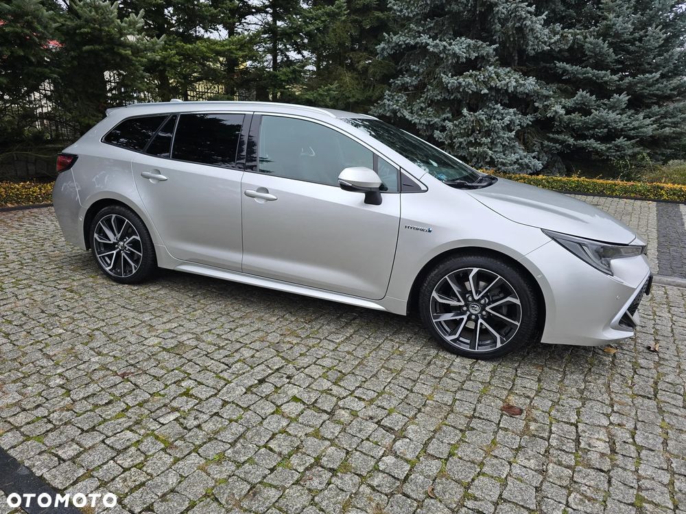 Toyota Corolla 2.0 Hybrid Executive - 7