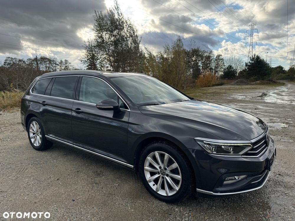 Volkswagen Passat Variant 2.0 TDI SCR DSG Highline - 9