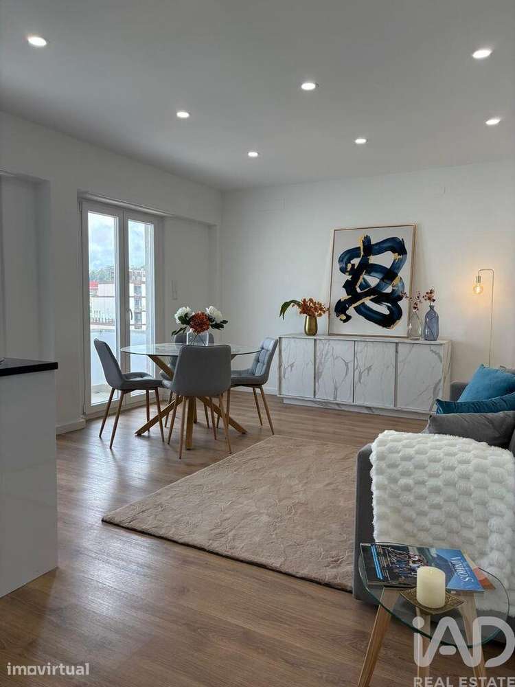 Apartamento T3 em Benfica de 93,00 m2 - Grande imagem: 5/20