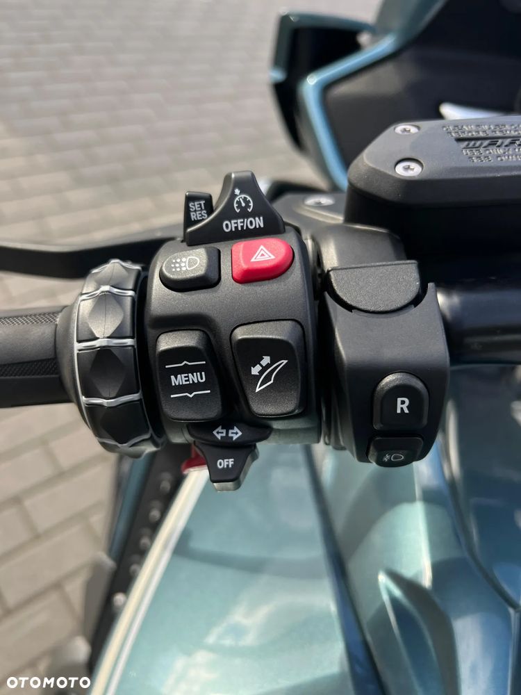 BMW K - 7