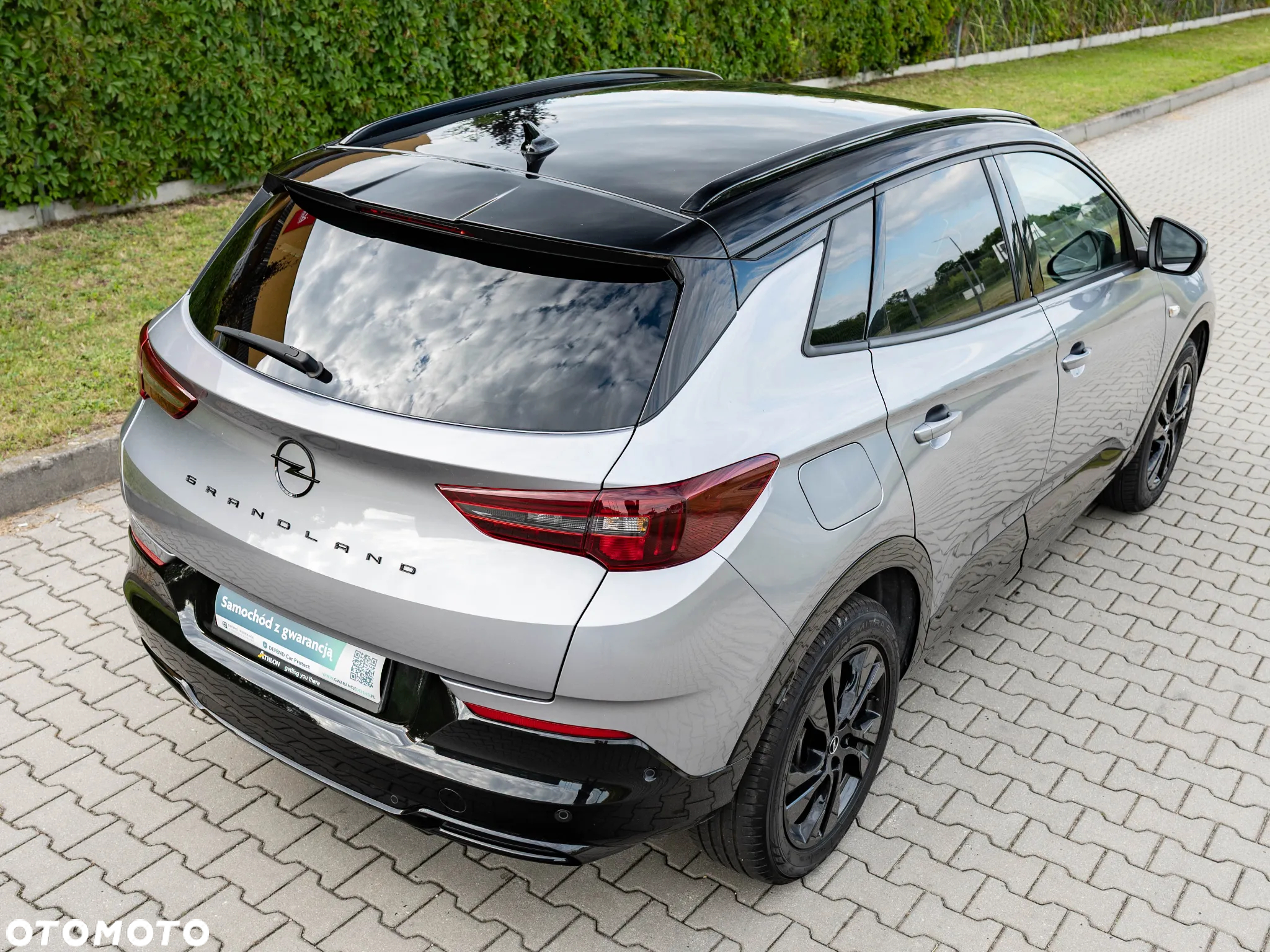 Opel Grandland 1.2 T GS Line S&S - 10