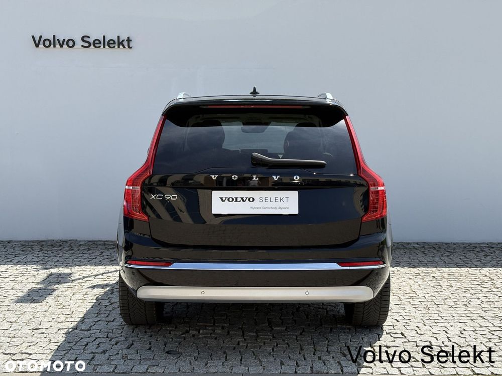Volvo XC 90 - 8