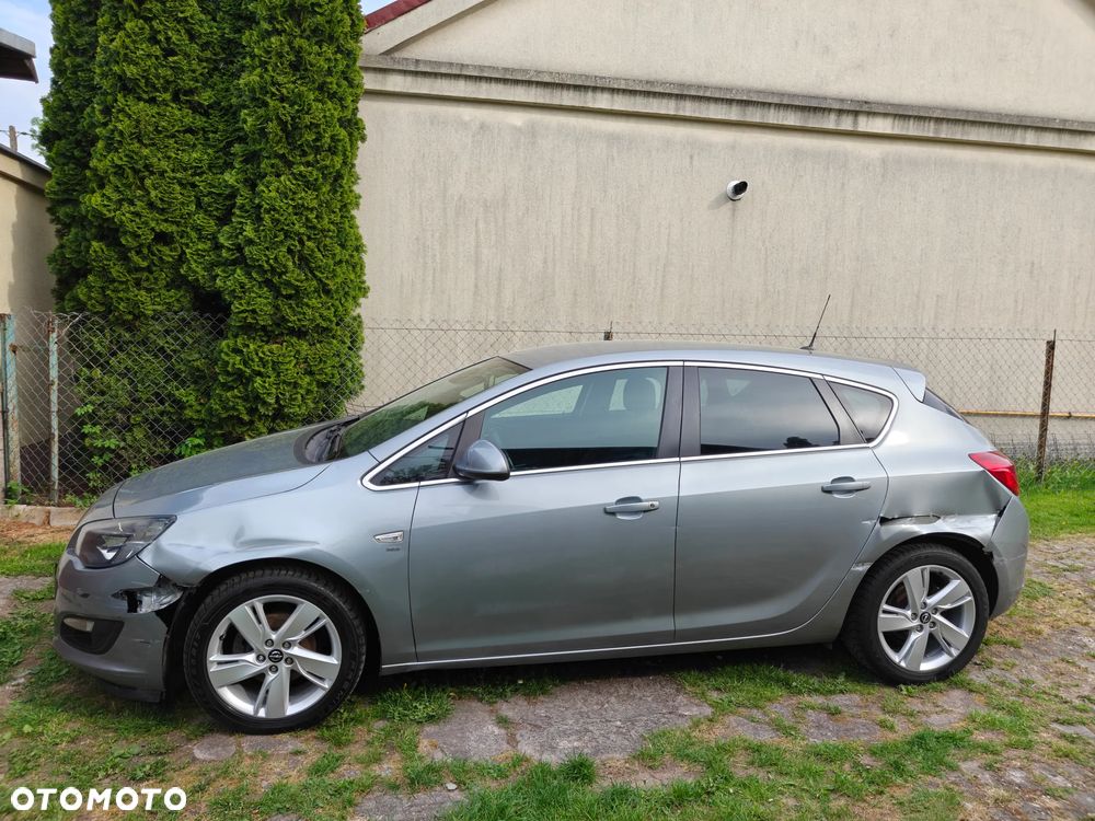 Opel Astra 1.4 Turbo ENERGY - 2