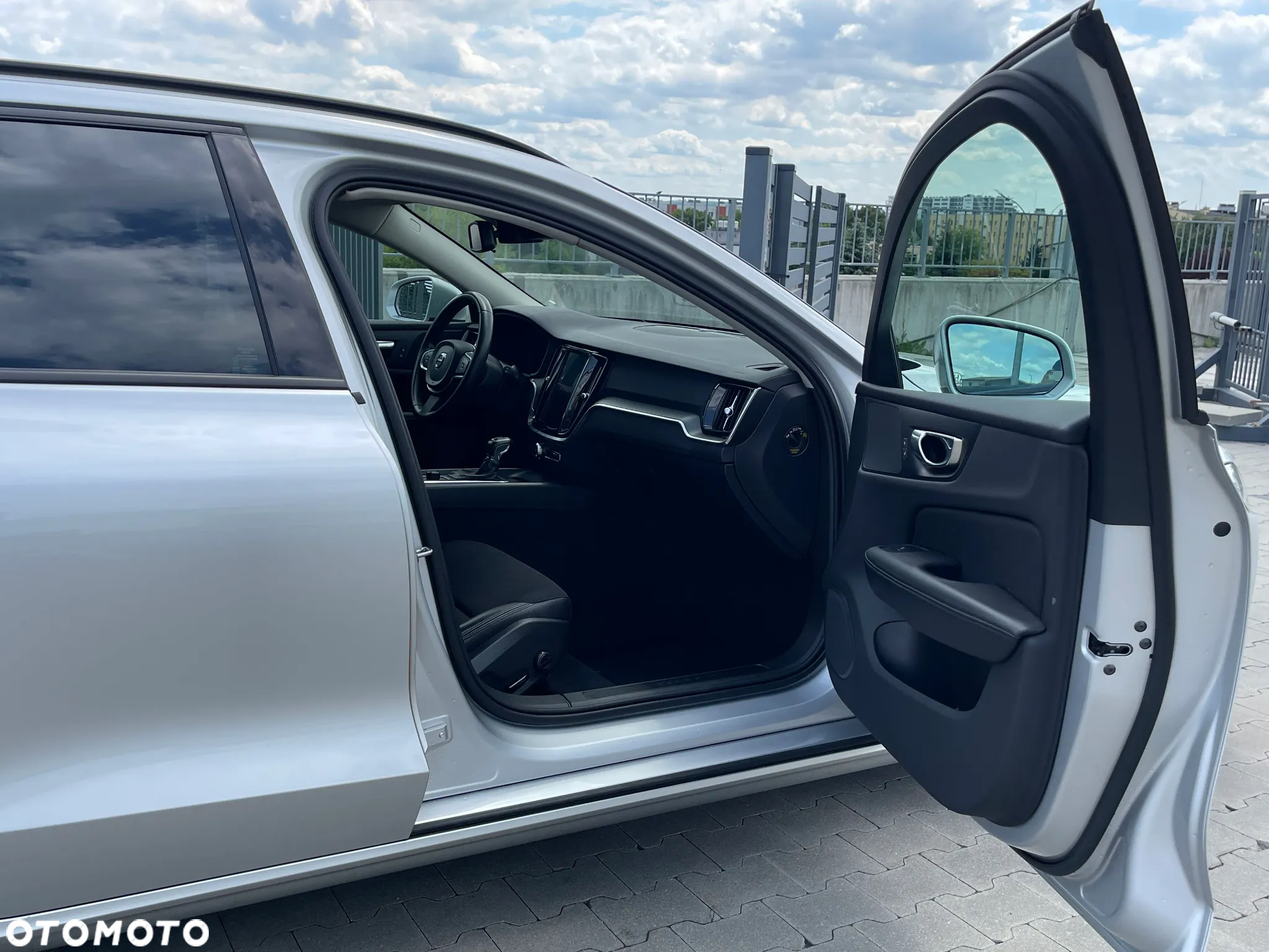 Volvo V60 D3 Geartronic Momentum - 35