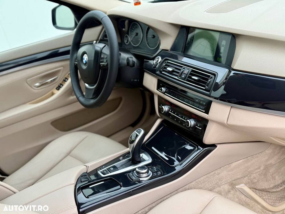 BMW Seria 5 520d Aut. Luxury Line - 5