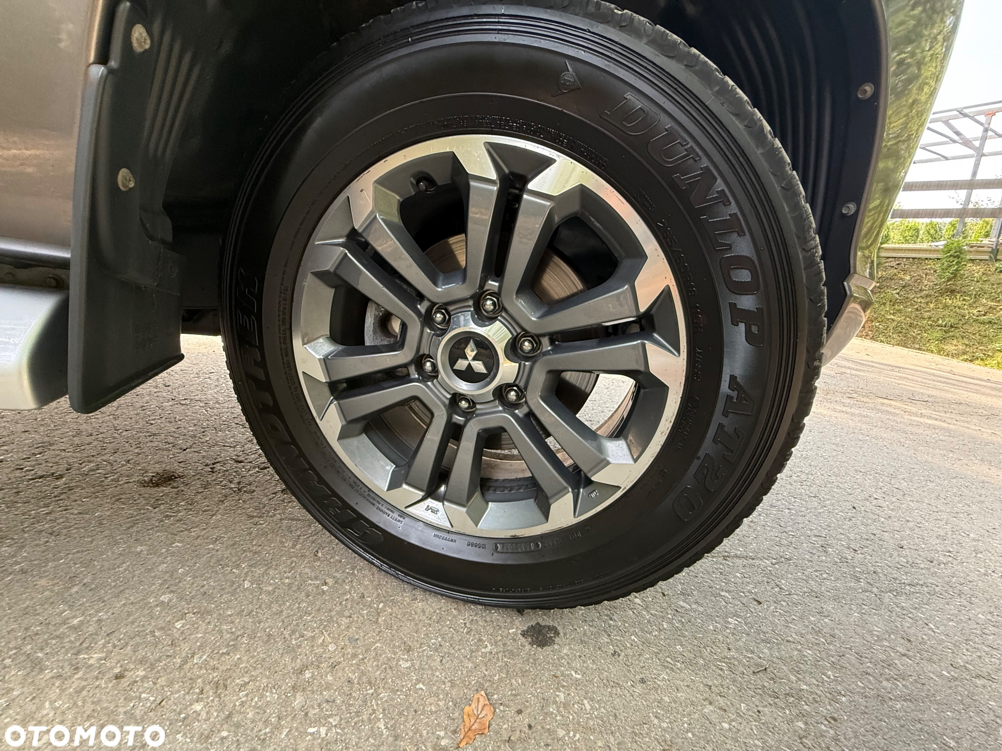Mitsubishi L200 2.2 d DC Instyle Plus - 10