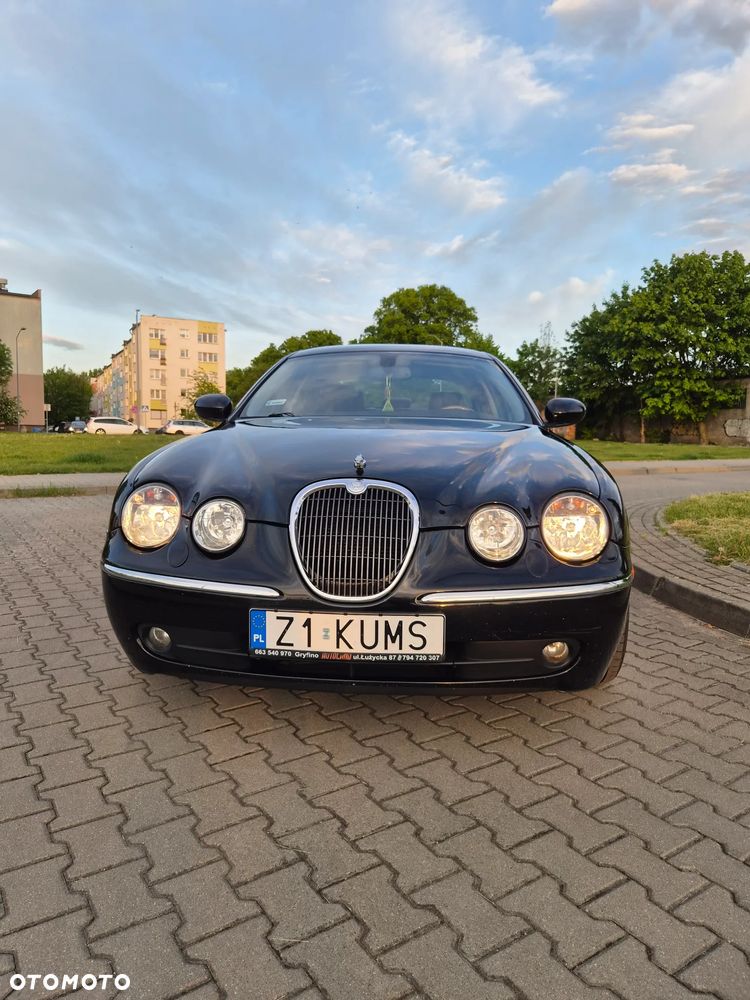 Jaguar S-Type - 9