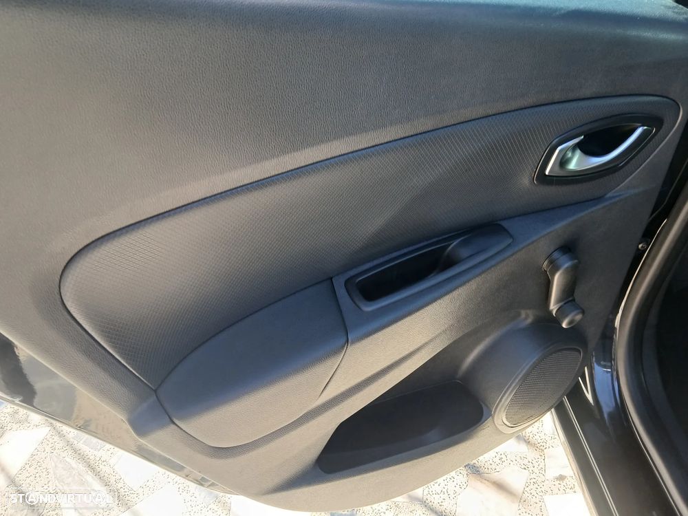 Renault Clio 1.5 dCi Limited - 29