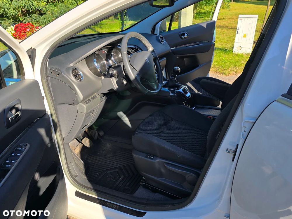 Peugeot 5008 2.0 HDi Active 7os - 13