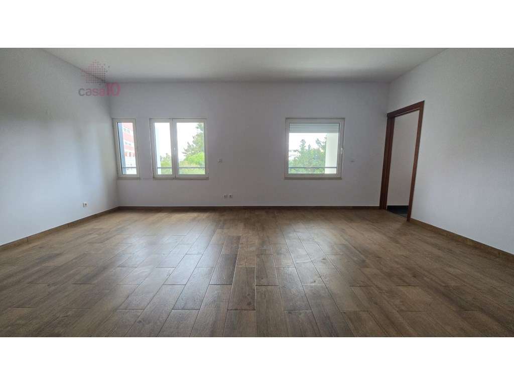 Apartamento T3 para venda na zona norte do Parque das Nações - Grande imagem: 3/27