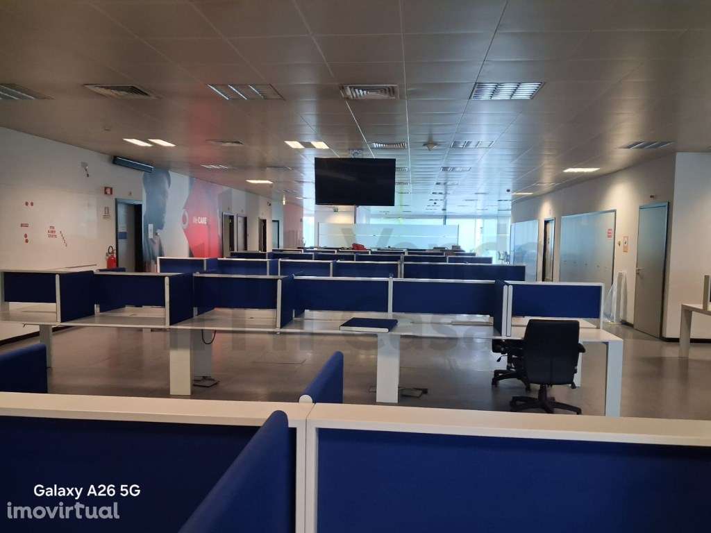 Arrenda-se Espaço Comercial - Braga - Grande imagem: 2/15