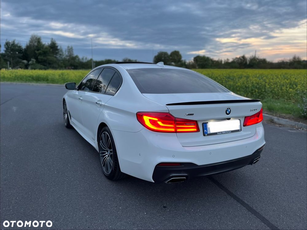 BMW Seria 5 530i xDrive M Sport sport - 7
