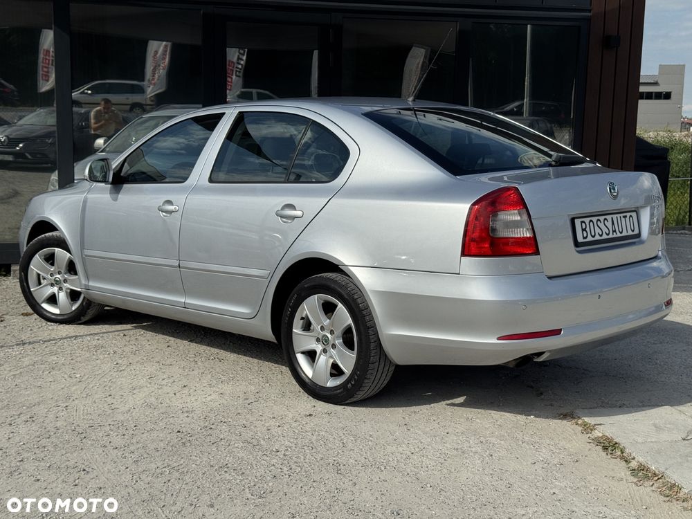 Skoda Octavia 1.6 TDI DPF DSG Classic - 4