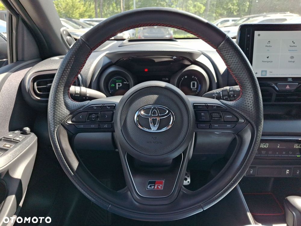Toyota Yaris - 7