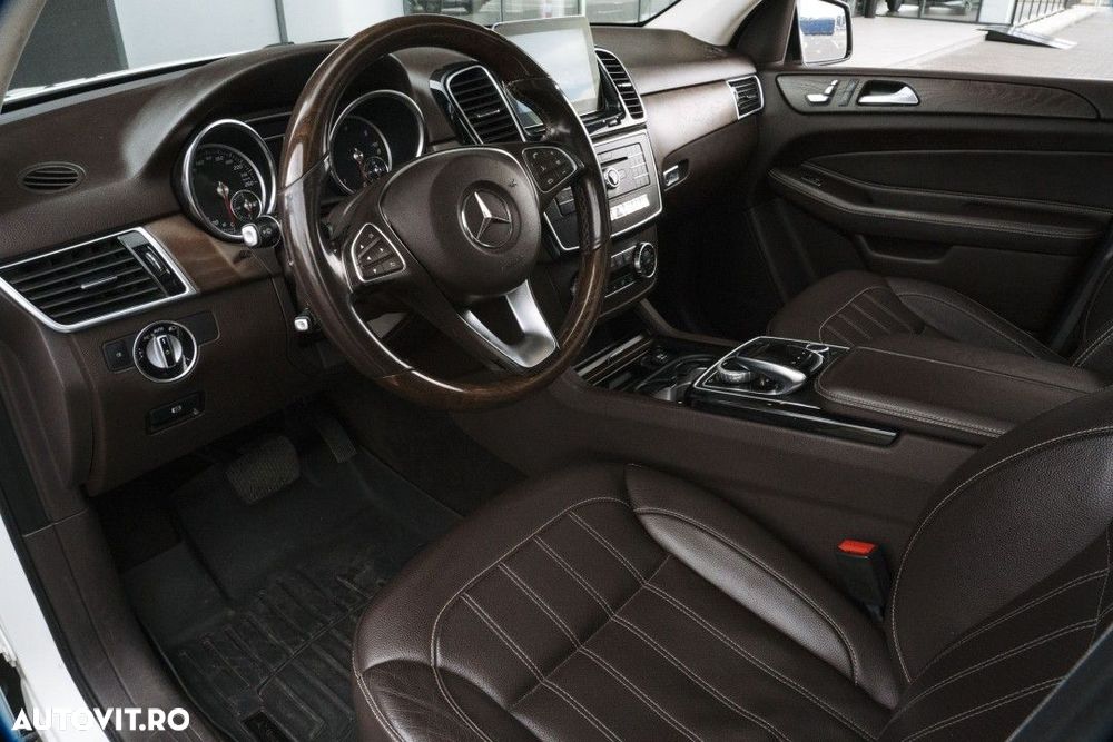 Mercedes-Benz GLE - 16