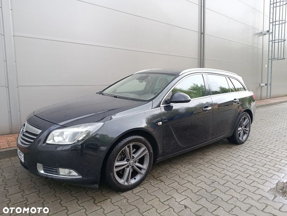 Opel Insignia 2.0 T Cosmo 4x4 - 14