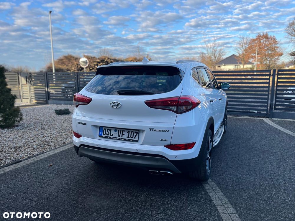 Hyundai Tucson 1.6 GDi 4WD DCT Premium - 9