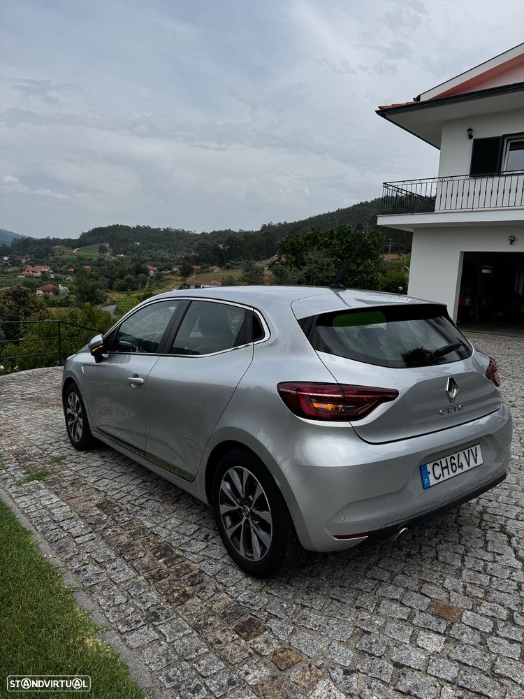 Renault Clio - 11