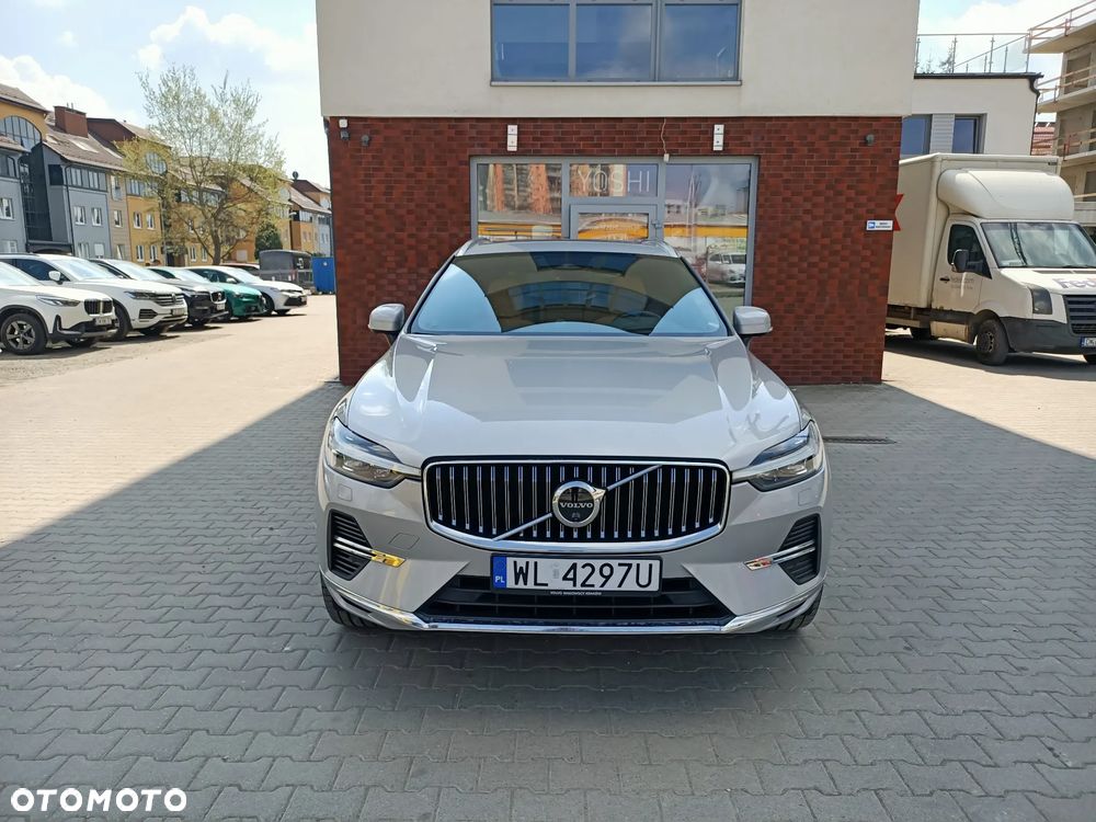 Volvo XC 60 T8 Plug-In Hybrid AWD Ultimate Bright - 8