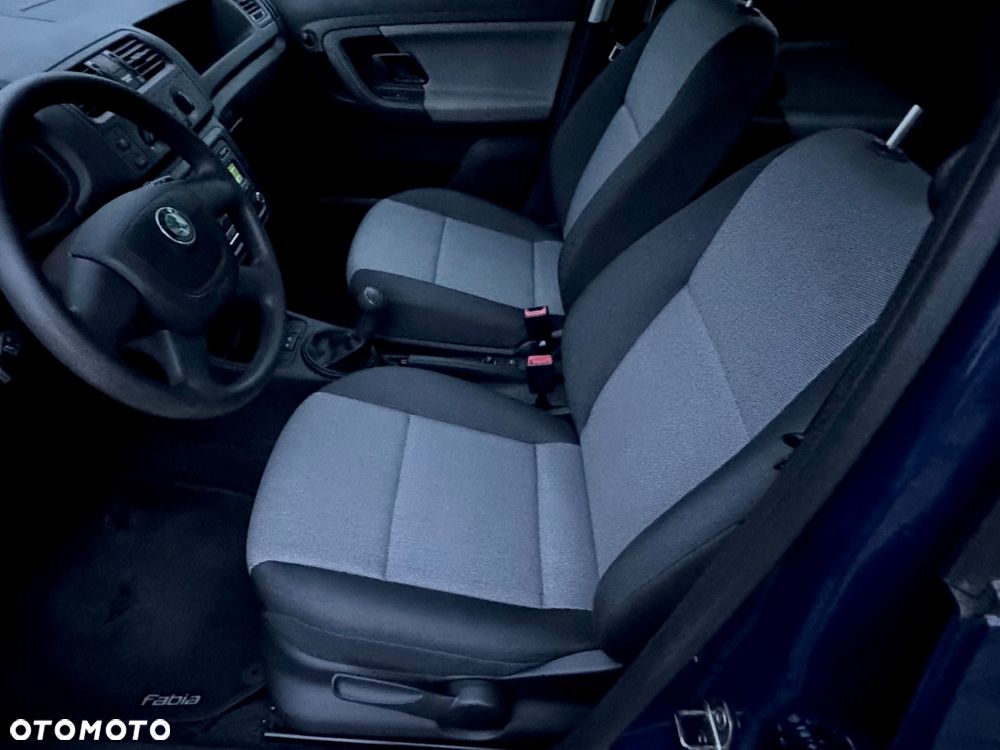 Skoda Fabia 1.2 HTP FAMILY - 13