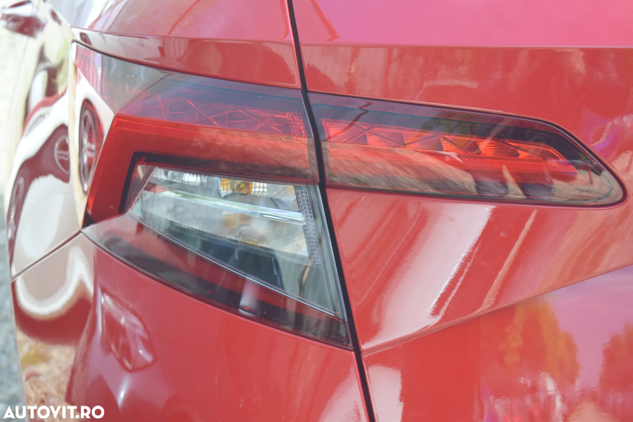 Skoda Karoq 1.5 TSI ACT DSG Sportline - 10