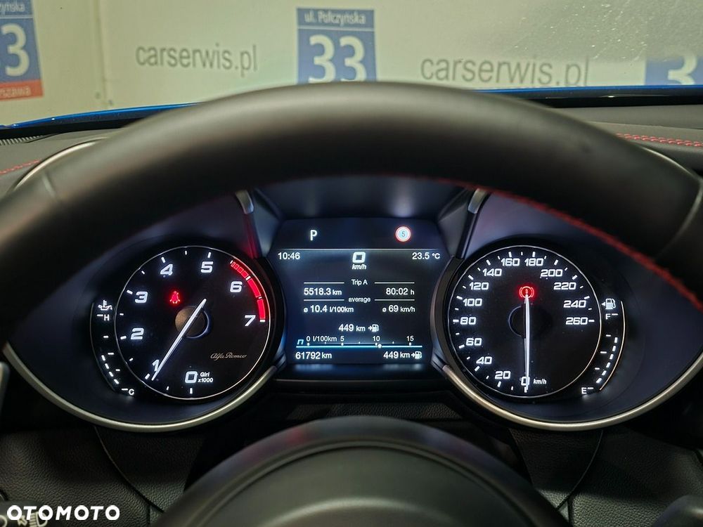 Alfa Romeo Giulia 2.0 Turbo 16V AT8-Q4 Estrema - 21