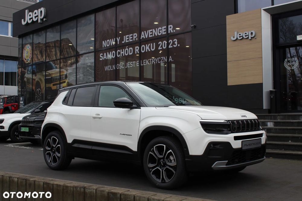 Jeep Avenger 1.2 T3 mHEV Summit FWD eDCT6 - 4