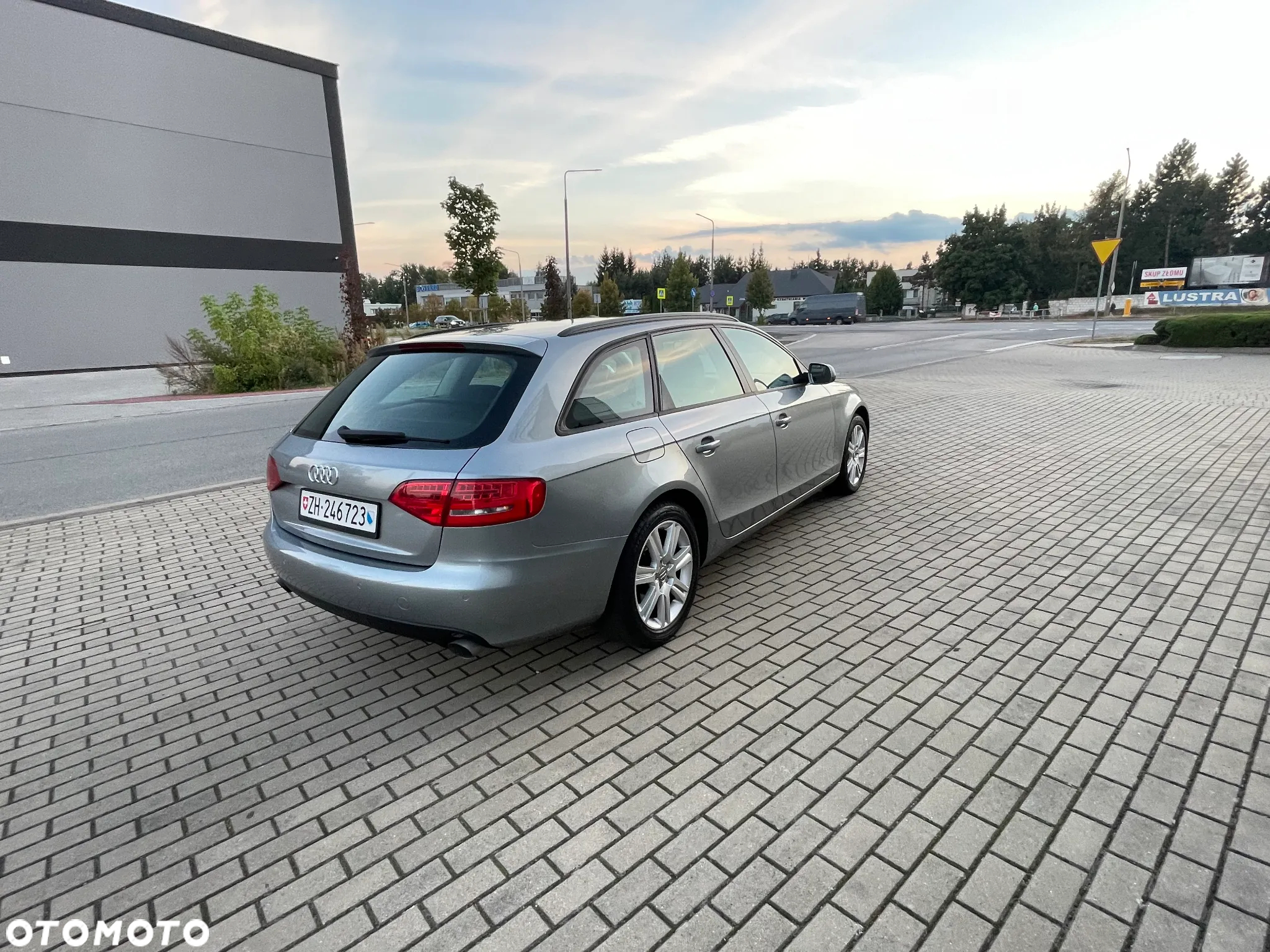 Audi A4 2.0 TFSI Quattro - 19