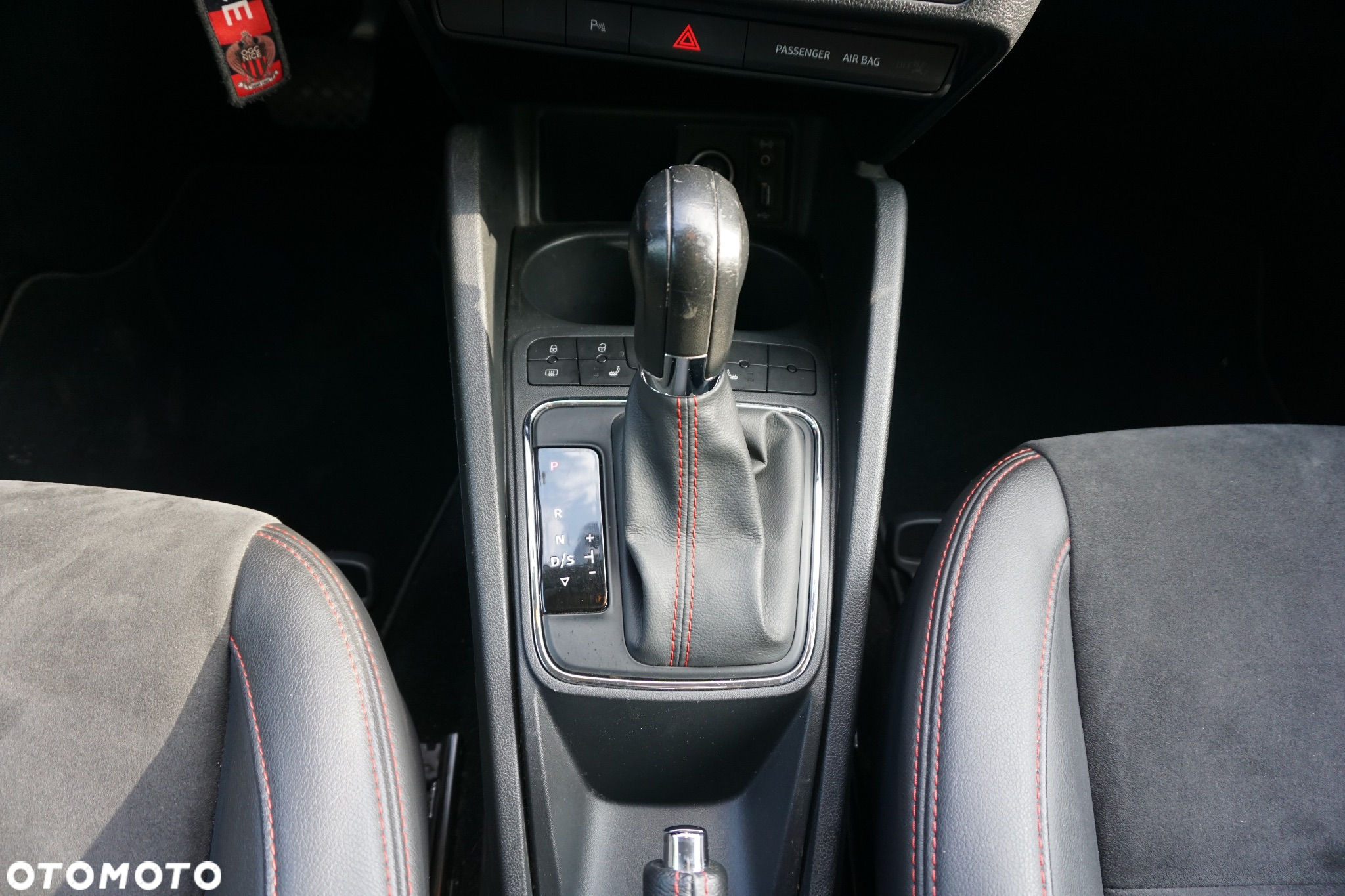 Seat Ibiza SC 1.0 Eco TSI S&S DSG FR - 31