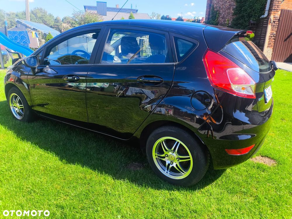 Ford Fiesta 1.0 EcoBoost Silver X - 2