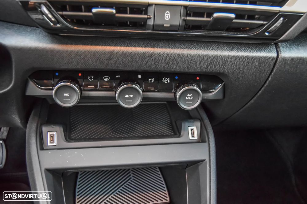 Citroën C4 1.2 PureTech Plus - 16