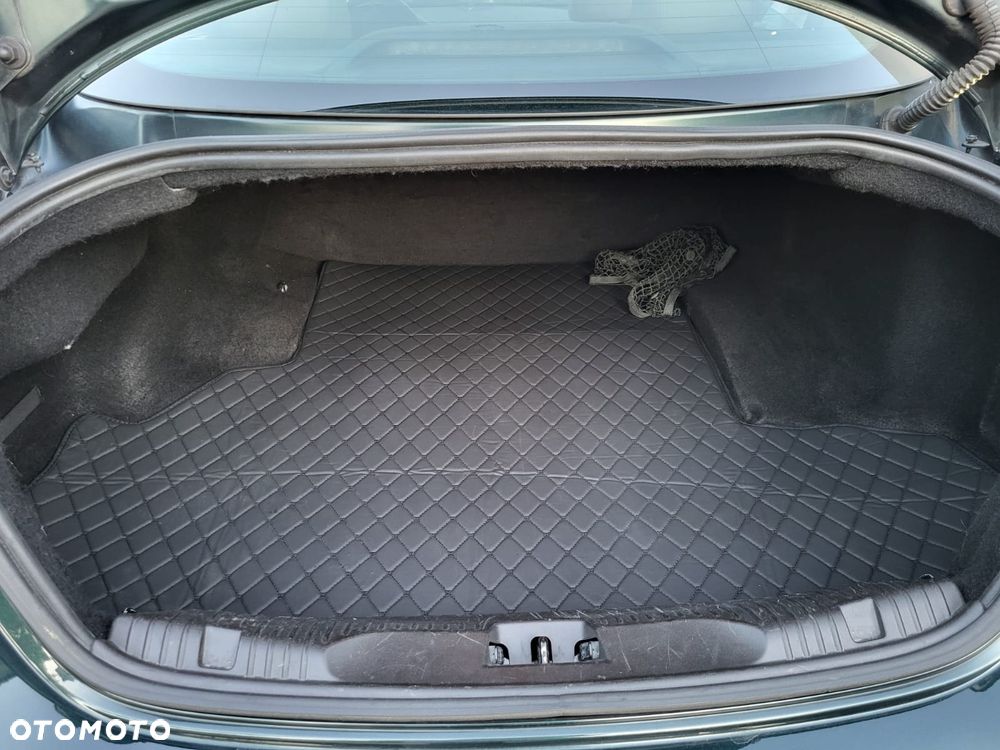Jaguar XF 2.2 D Premium Luxury - 25
