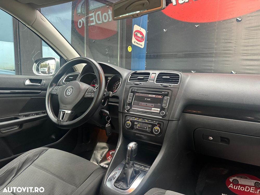 Volkswagen Golf - 9