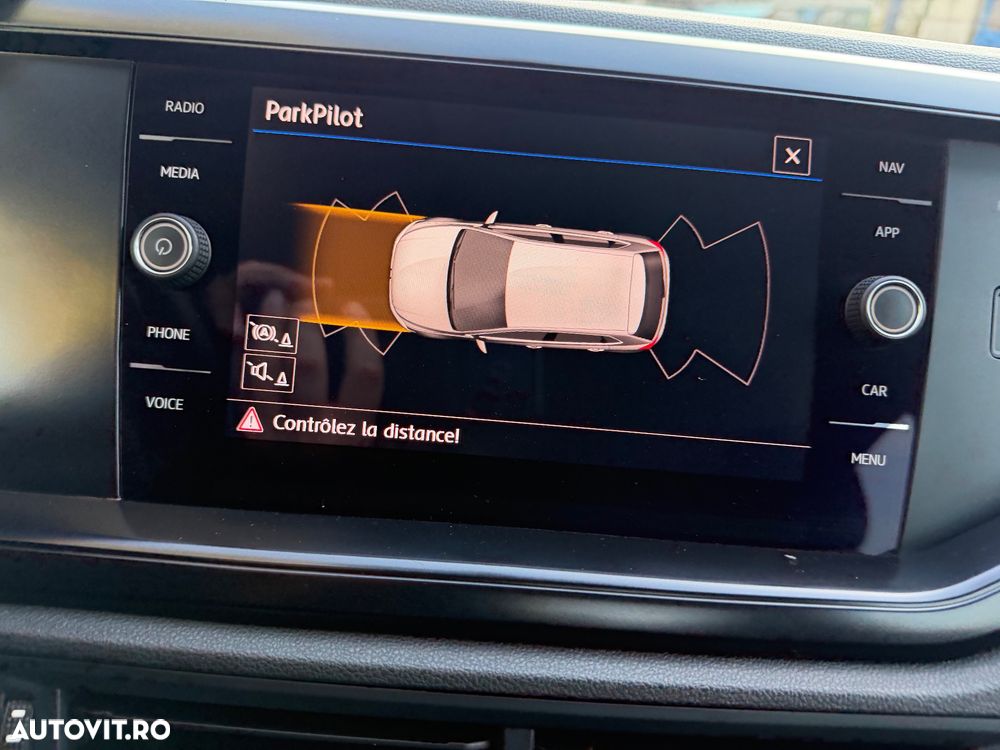 Volkswagen Polo - 11