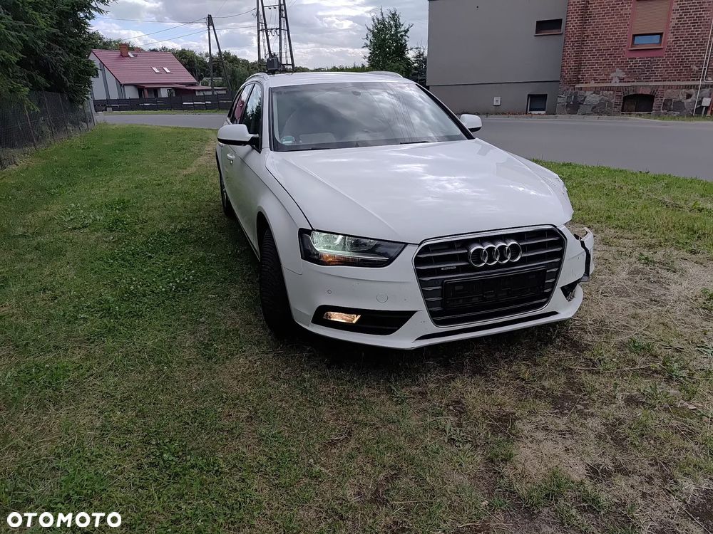 Audi A4 Avant 2.0 TDI - 5