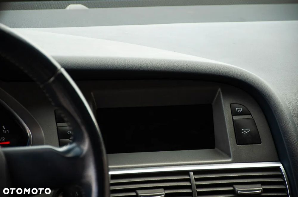Audi A6 Limousine 2.4 - 29
