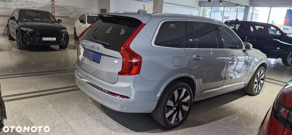 Volvo XC 90 T8 AWD Plug-In Hybrid Ultimate Bright 7os - 6