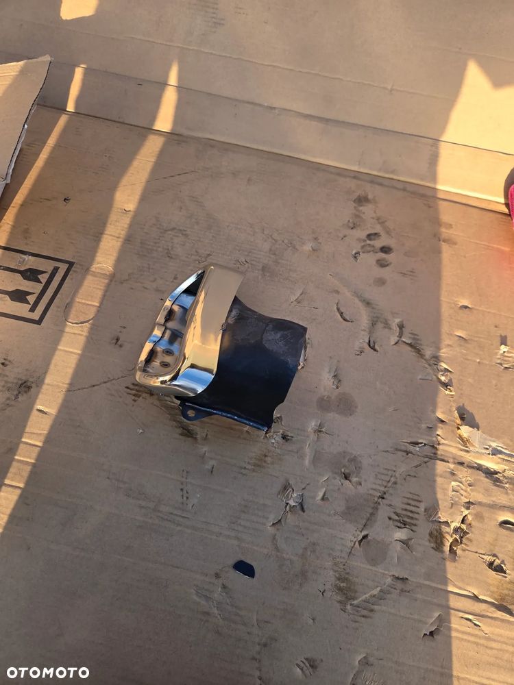 Lewa Końcówka Wydechu Citroën C5 II X7 Kombi 7452ZG 9686046080 lewa Końcówka układu wydechowego - 5