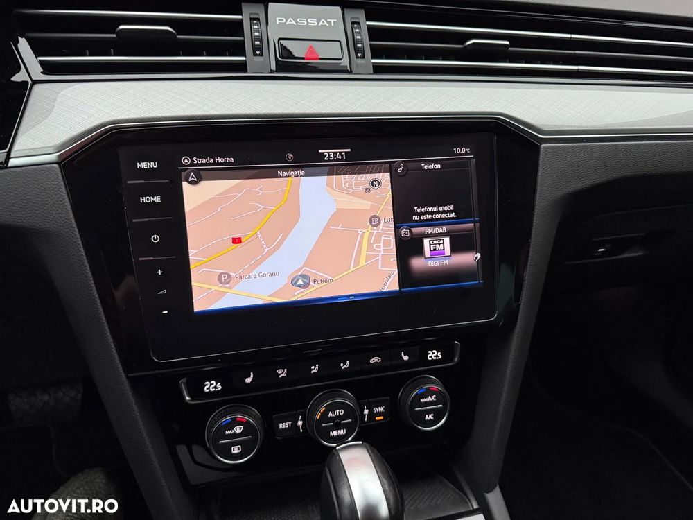 Volkswagen Passat Variant 2.0 TDI SCR DSG Business - 20