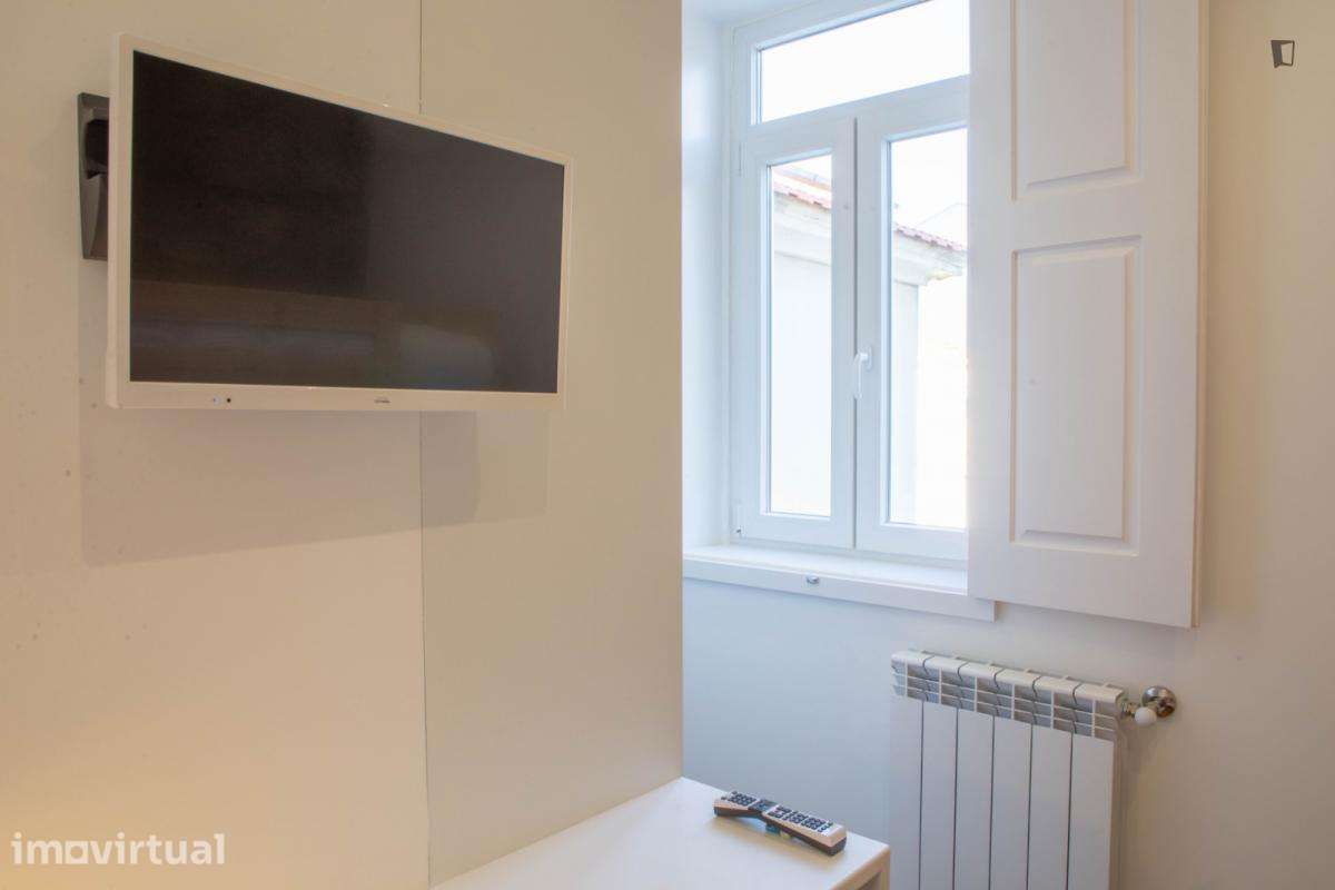 Quarto - localizado em Paranhos Porto - Grande imagem: 4/31