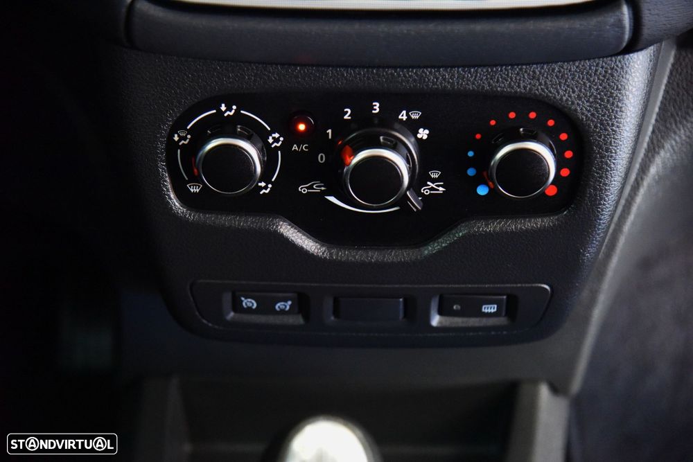 Dacia Lodgy 1.5 Blue dCi Stepway 7L - 18