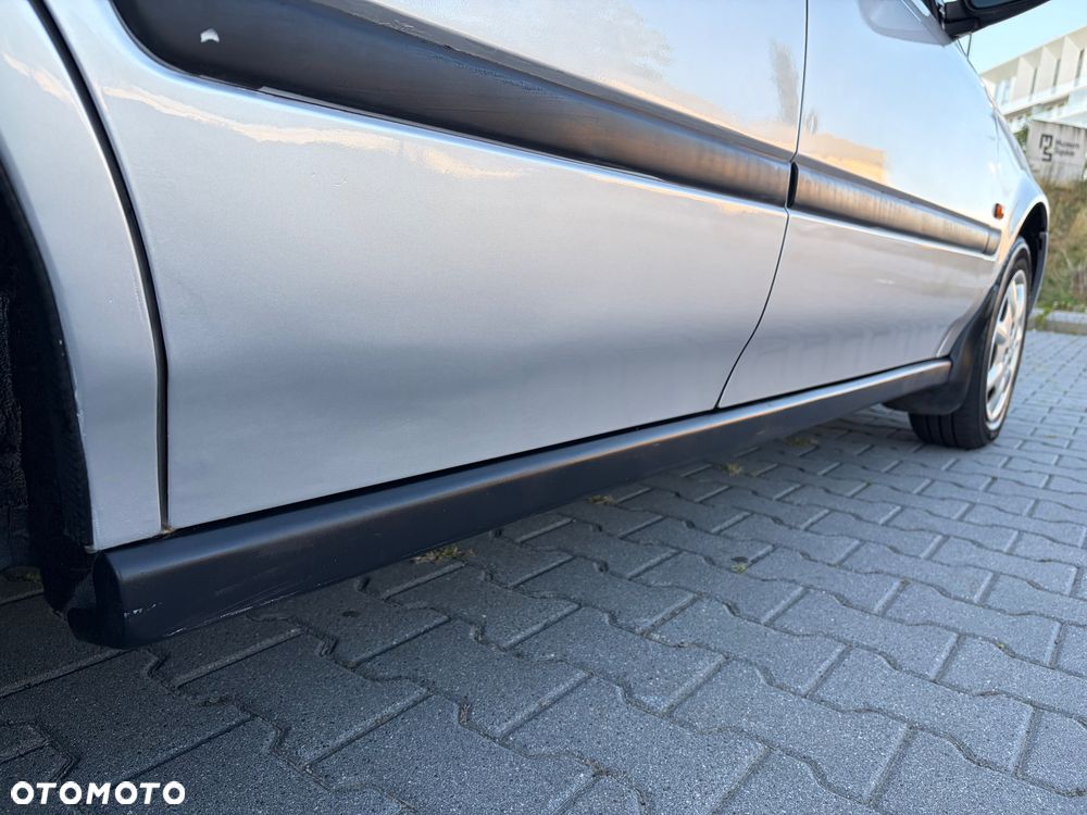 Honda Civic 1.4i S - 22