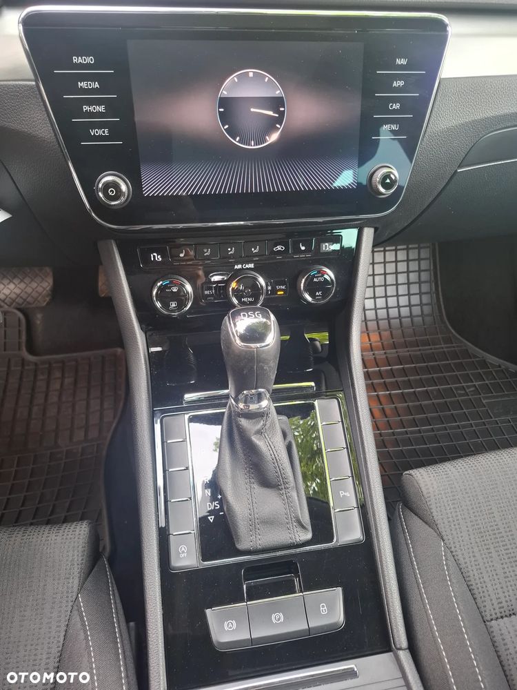 Skoda Superb 1.4 TSI ACT DSG Ambition - 20